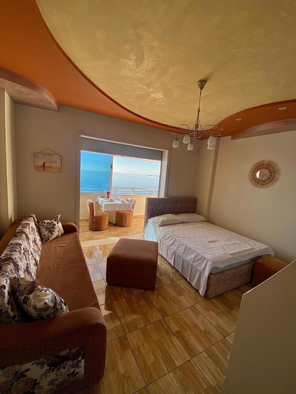 Cozy Beachfront Room Dıraç Dış mekan fotoğraf